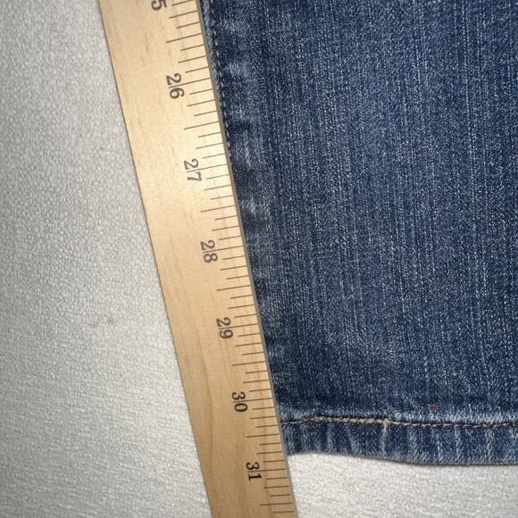 Levi's 550 Relaxed Boot Cut Women's Size 10M Blue Jeans Mid Rise Medium Wash - Picture 5 of 11